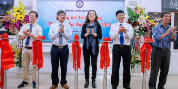 Tổng kết và khai mạc triển lãm ảnh nghệ thuật 2020