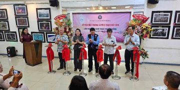 LỄ TRAO GIẢI VÀ KHAI MẠC TRIỂN LÃM LIÊN HOAN ẢNH NGHỆ THỤÂT TRUYỀN THỐNG TP HCM LẦN THỨ 50