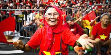 CHÚC MỪNG NSNA NGUYỄN Á RA MẮT SÁCH VÀ TRIỂN LÃM “80 NĂM -MỘT VIỆT NAM VỮNG TIN”