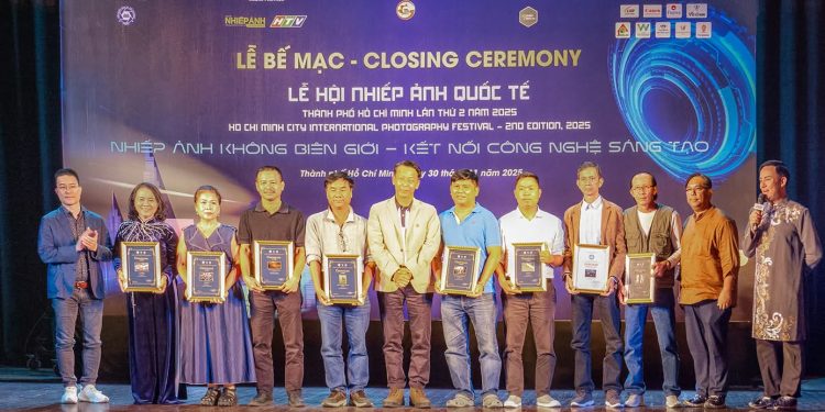 BẾ MẠC LỄ HỘI NHIẾP ẢNH QUỐC TẾ TP.HCM LẦN 2 – NĂM 2025