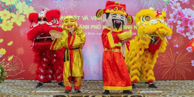 HỘI NHIẾP ẢNH TP HỒ CHÍ MINH TỔNG KẾT HOẠT ĐỘNG NĂM 2025 VÀ KHAI MẠC TRƯNG BÀY TRIỂN LÃM ẢNH ĐẦU TƯ SÁNG TÁC – ẢNH XUẤT SẮC