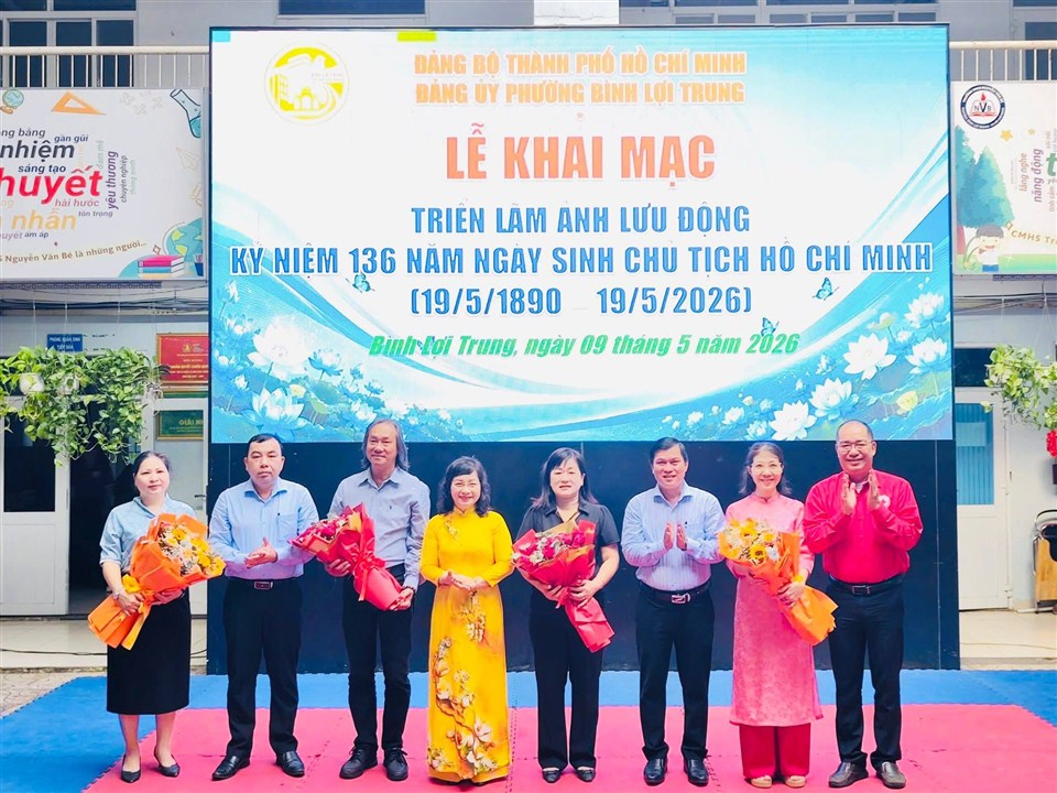 KHAI MẠC TRIỂN LÃM ẢNH LƯU ĐỘNG NHÂN KỶ NIỆM 136 NĂM NGÀY SINH CHỦ TỊCH HỒ CHÍ MINH (19/5/1890 – 19/5/2026) CHỦ ĐỀ “HỒ CHÍ MINH ĐẸP NHẤT TÊN NGƯỜI”